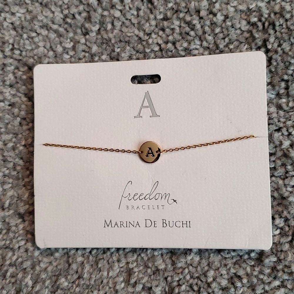 🆕️ NWT Letter "A" initial gold bracelet (adjustable & nickle-free!) - Picture 2 of 4